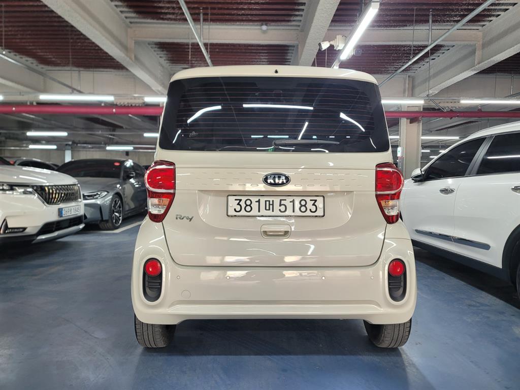 KIA Ray - Vista 4