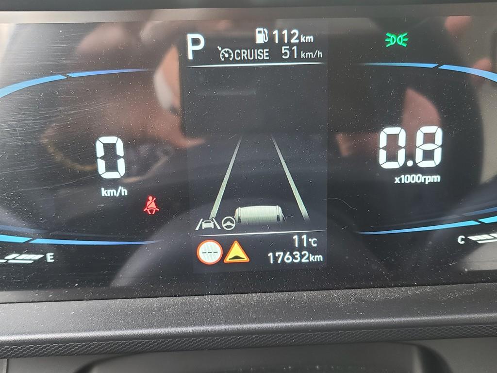 HYUNDAI Casper - Vista 11