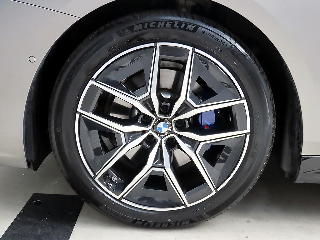 BMW 5 Series 2025 - Importación desde Corea - HF Imports Iquique - Foto 20