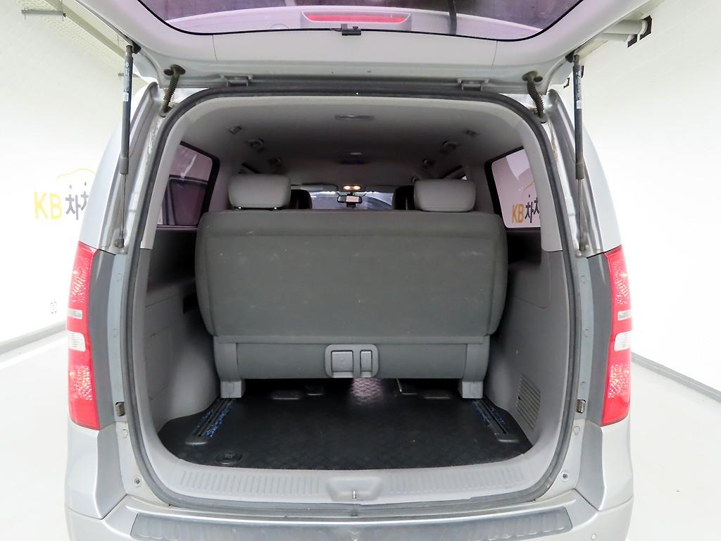 HYUNDAI Starex 2019 Plateado - Importación desde Corea - HF Imports Iquique - Foto 16