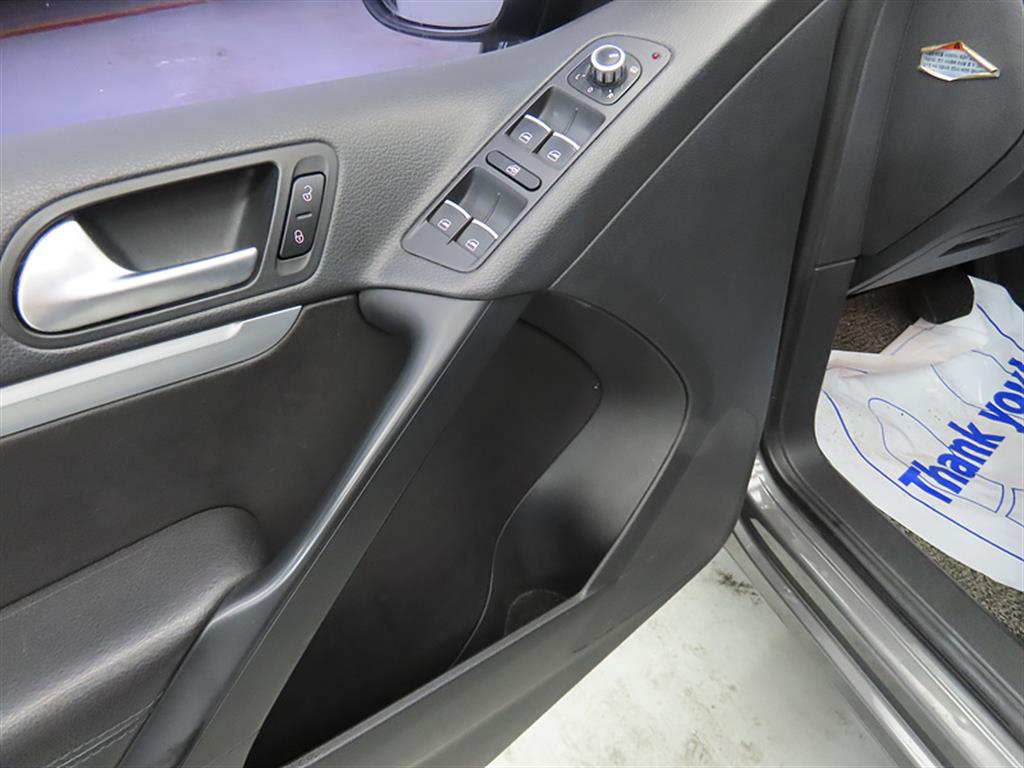 Volkswagen Tiguan 2015 Gris - Importación desde Corea - HF Imports Iquique - Foto 13