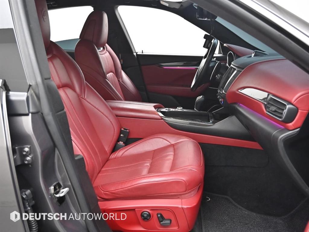 Maserati Levante - Vista 10