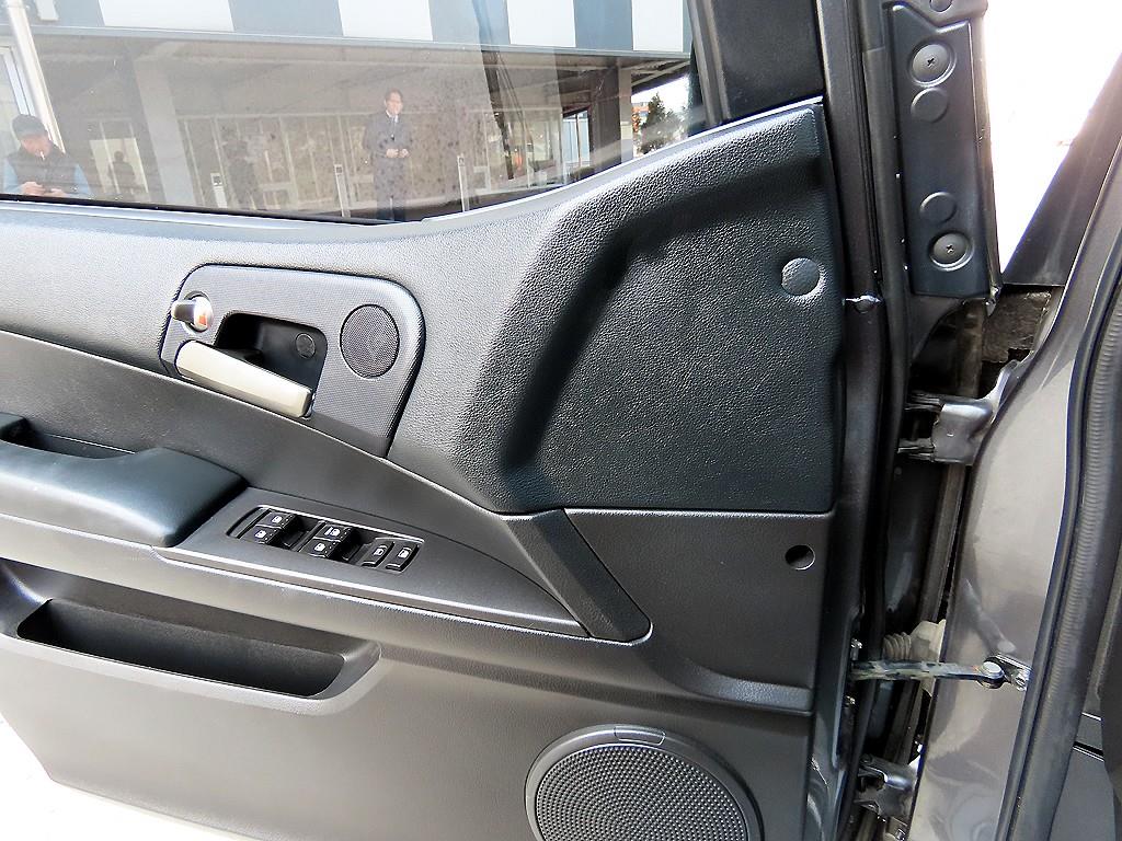 Ssangyong Korando - Vista 11