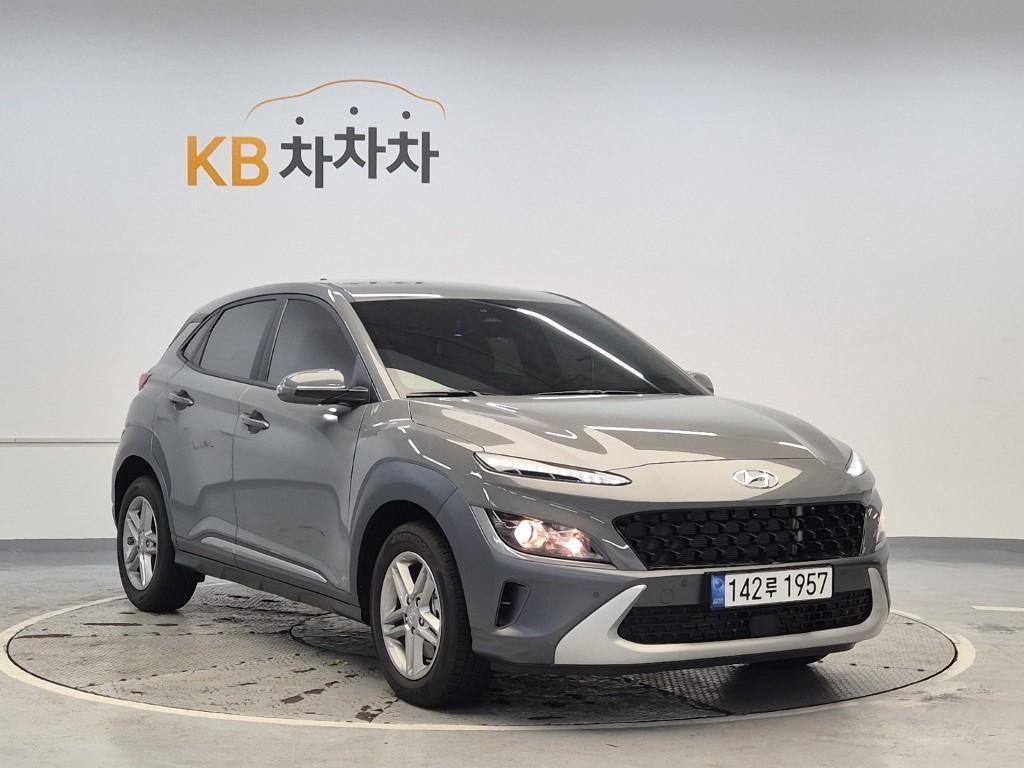 HYUNDAI Kona - Vista 4