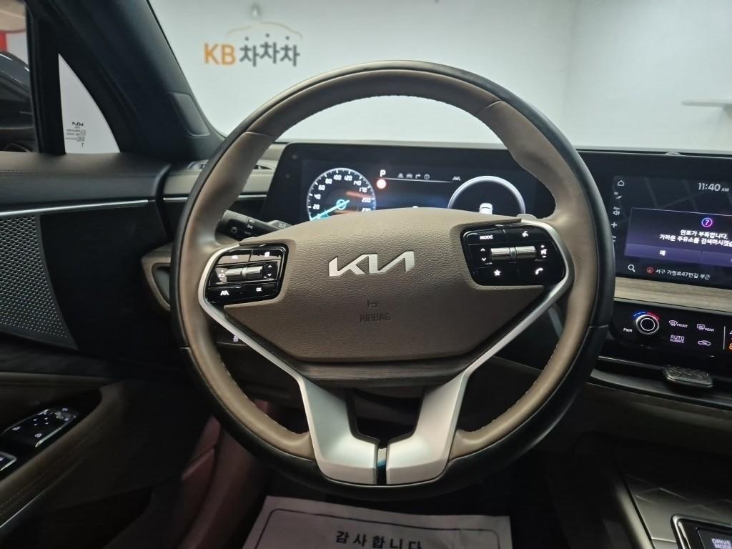 KIA K8 - Vista 9