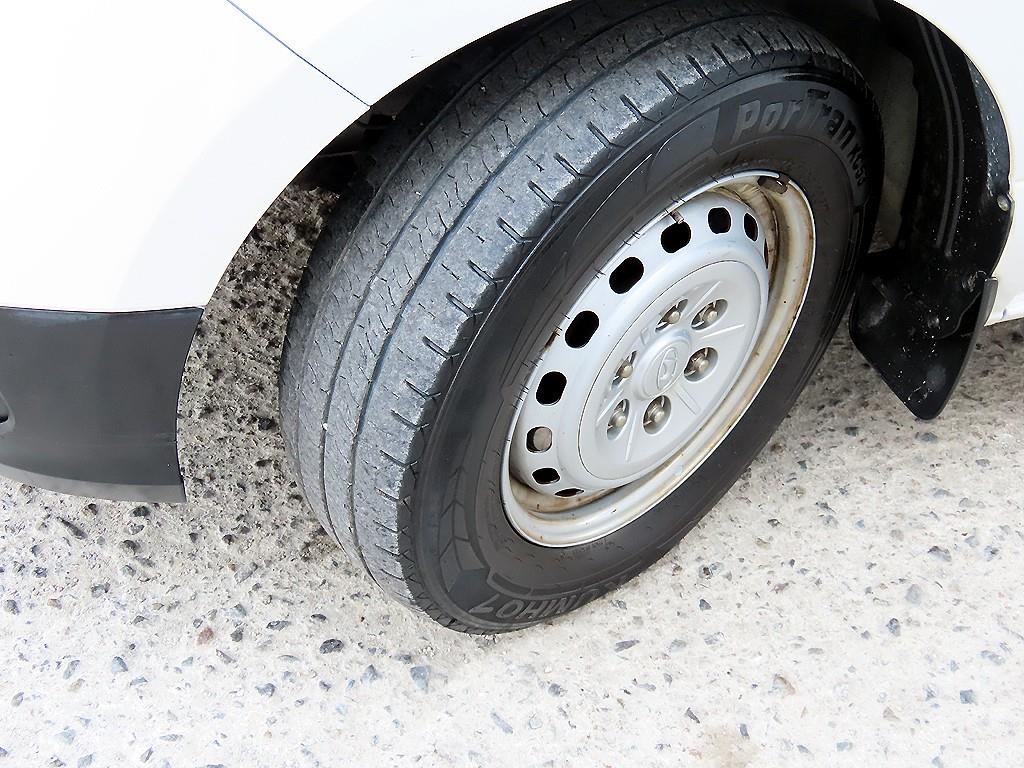 HYUNDAI Starex 2019 Gris - Importación desde Corea - HF Imports Iquique - Foto 20