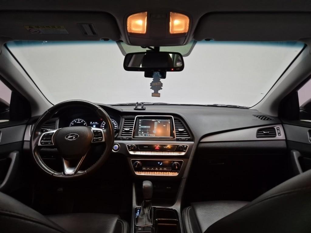 HYUNDAI Sonata - Vista 7