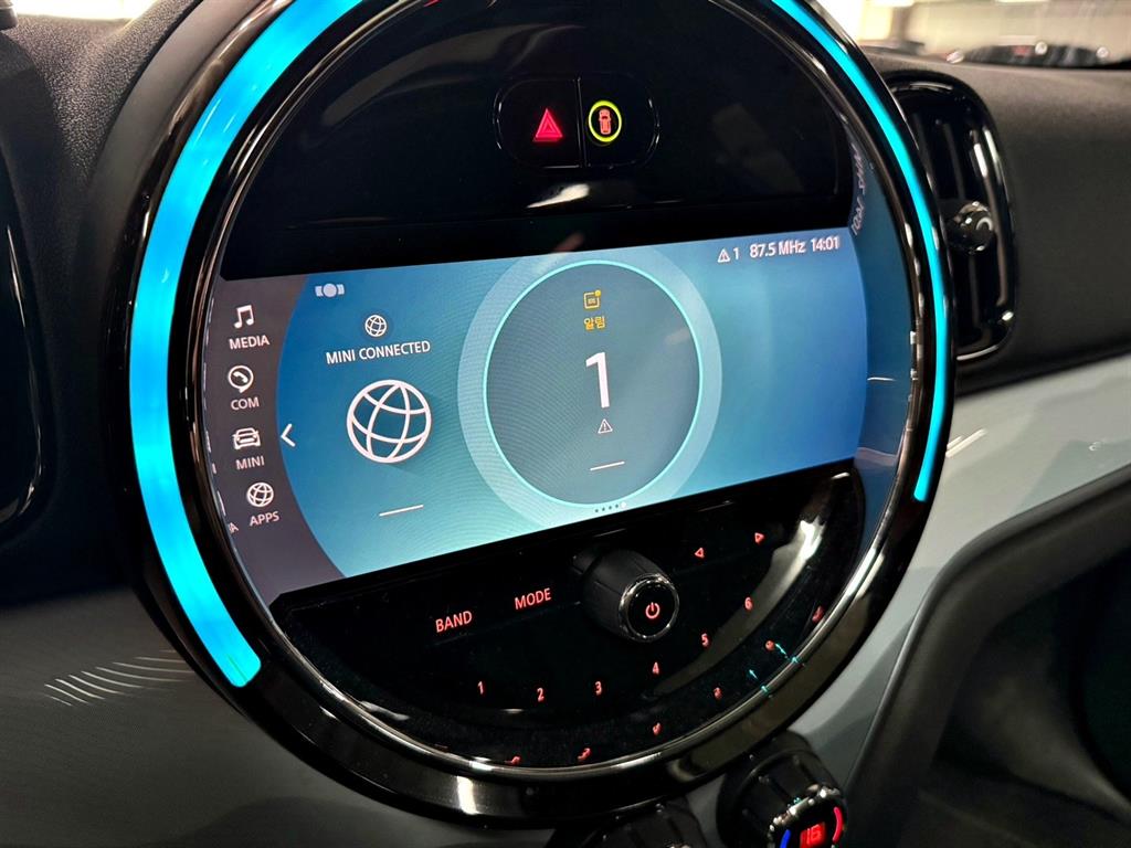 Mini Countryman - Vista 11