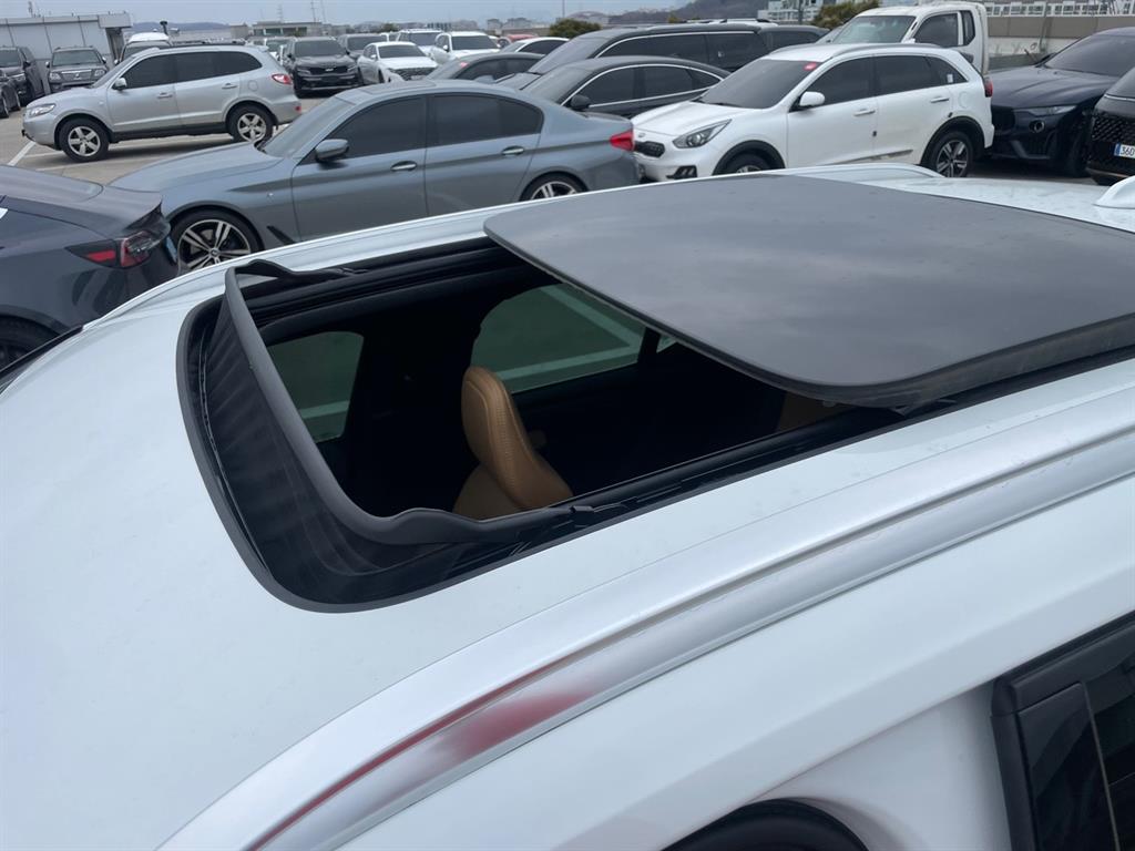 Volvo XC40 2021 Blanco - Importación desde Corea - HF Imports Iquique - Foto 19