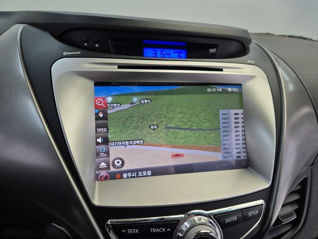 HYUNDAI Avante 2012 Blanco - Importación desde Corea - HF Imports Iquique - Foto 14