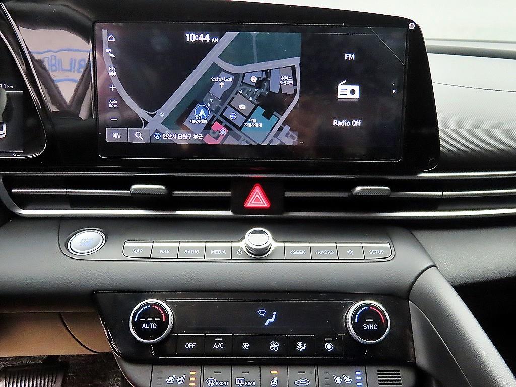 HYUNDAI Avante 2022 Blanco - Importación desde Corea - HF Imports Iquique - Foto 15