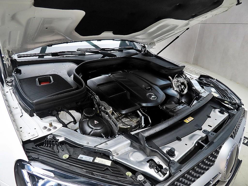 Mercedes Benz GLC Class 2023 Blanco - Importación desde Corea - HF Imports Iquique - Foto 18