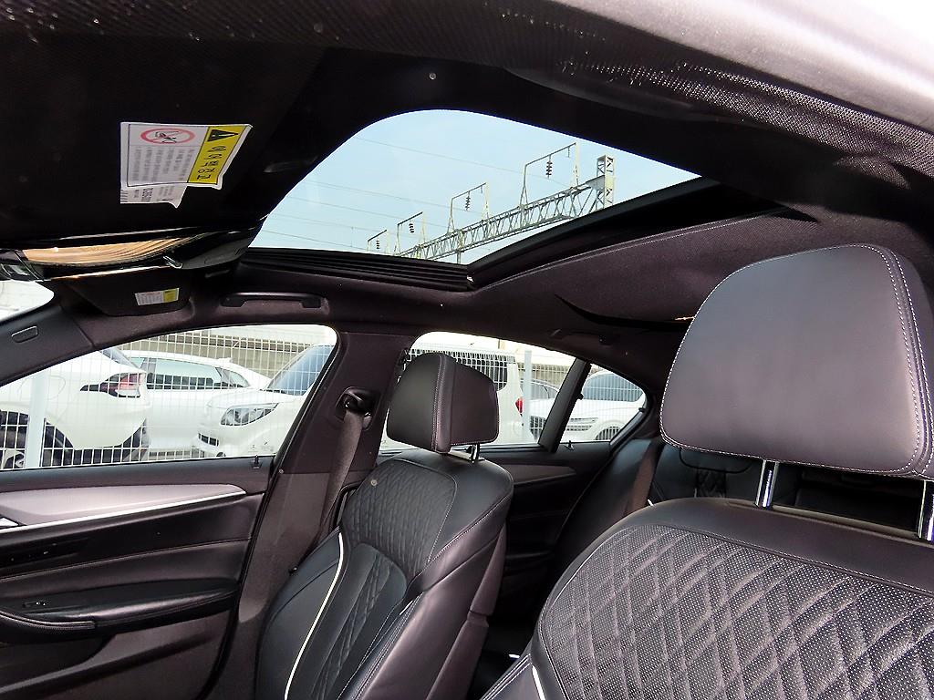 BMW 5 Series 2018 Blanco - Importación desde Corea - HF Imports Iquique - Foto 17