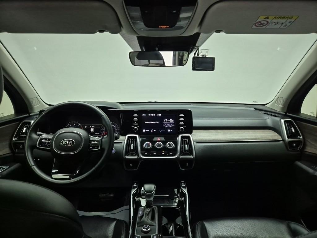 KIA Sorento - Vista 8