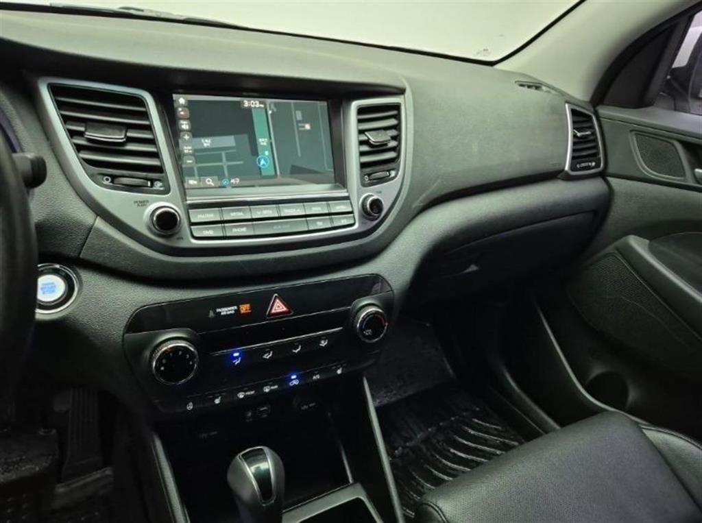 HYUNDAI Tucson - Vista 10