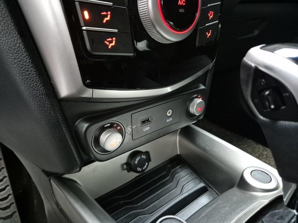 Ssangyong Tivoli - Vista 5