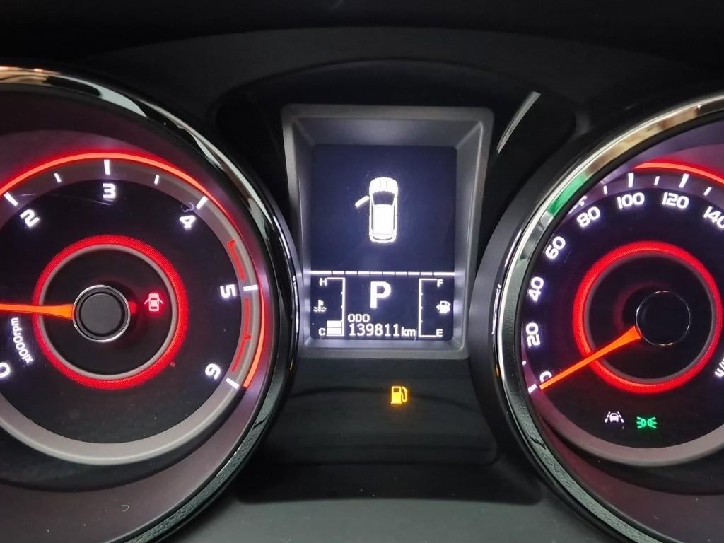 Ssangyong Tivoli - Vista 6