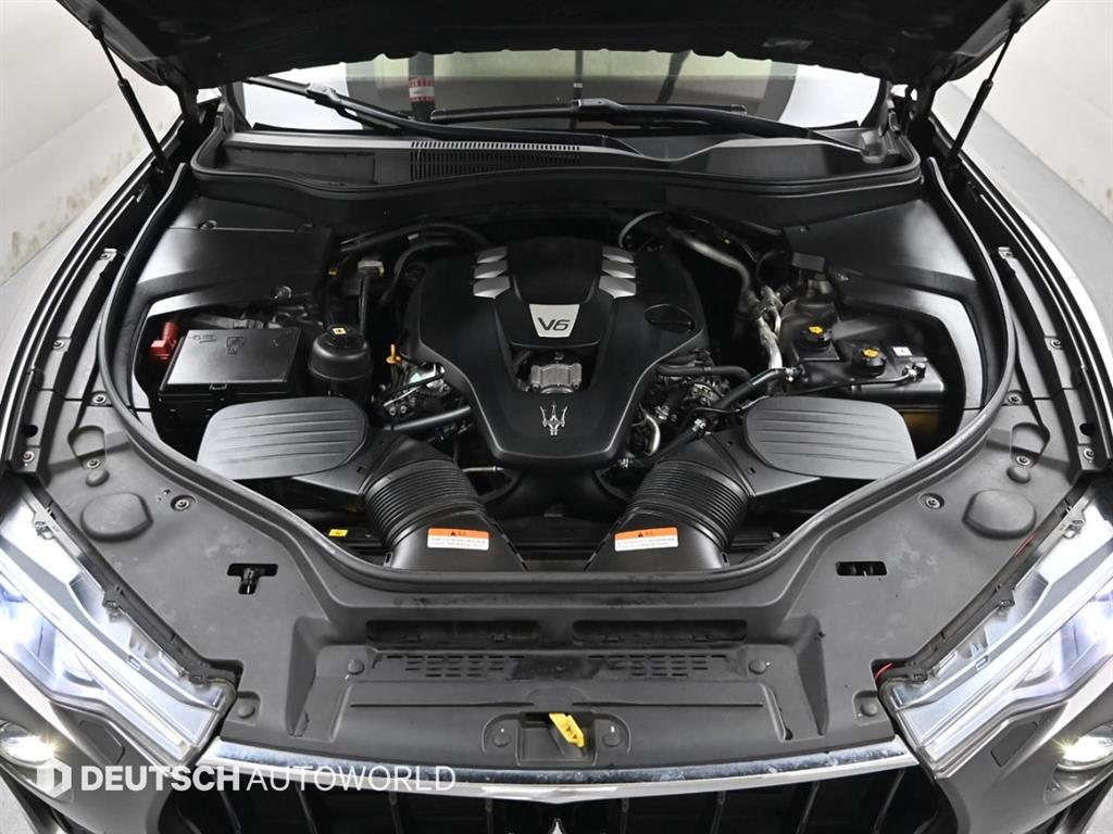 Maserati Levante - Vista 6