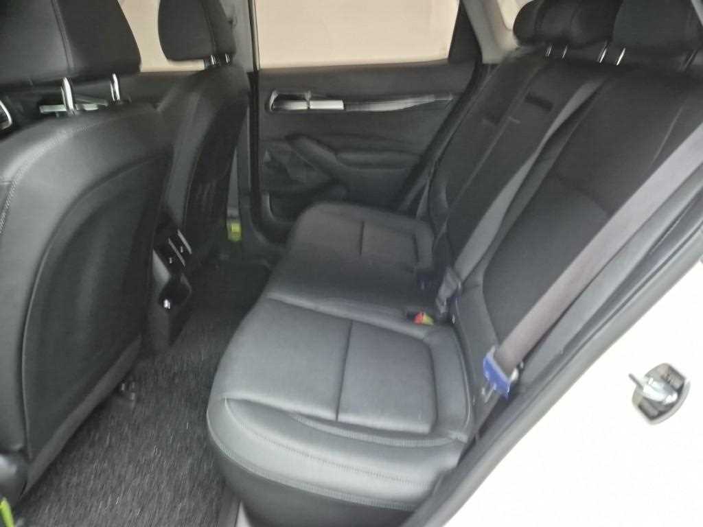 KIA Seltos - Vista 12