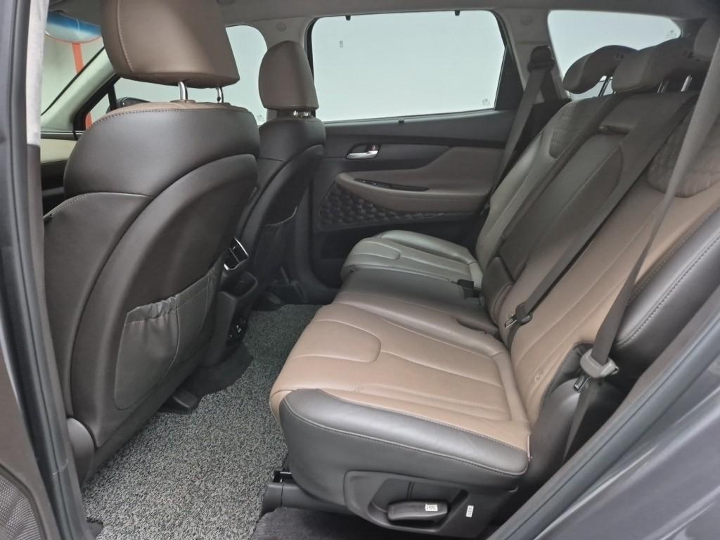 HYUNDAI Santa Fe - Vista 11