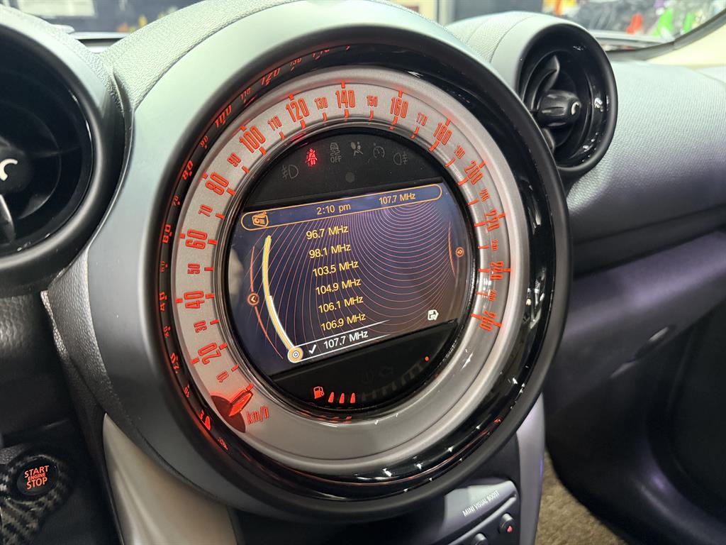 Mini Countryman - Vista 11