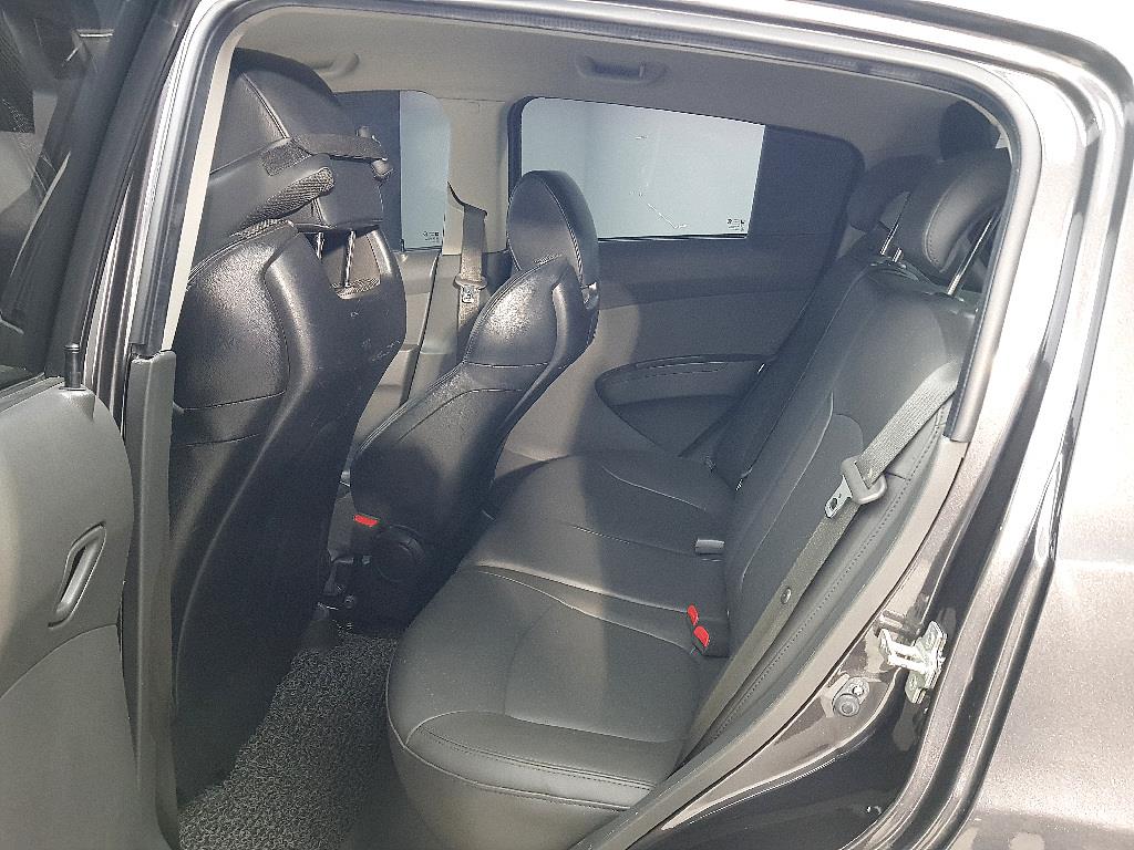 Chevrolet Spark - Vista 8