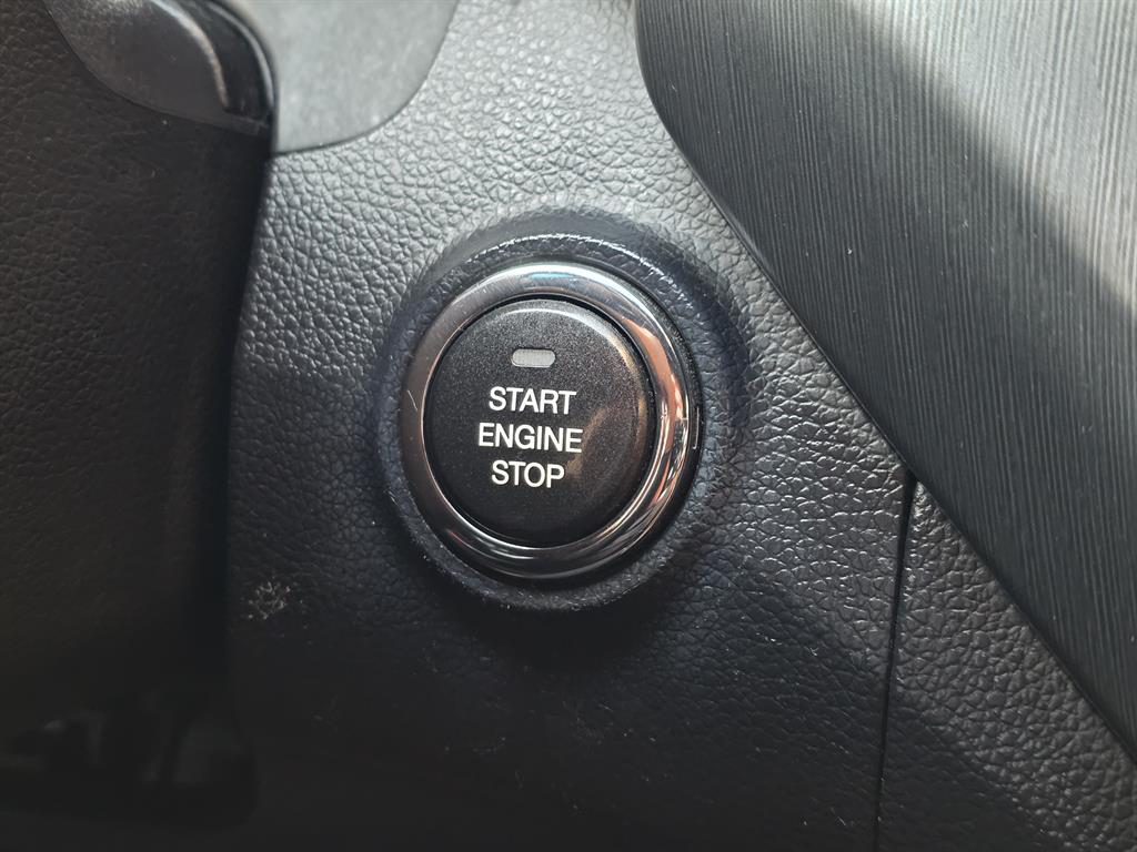 Ssangyong Tivoli 2018 Blanco - Importación desde Corea - HF Imports Iquique - Foto 13