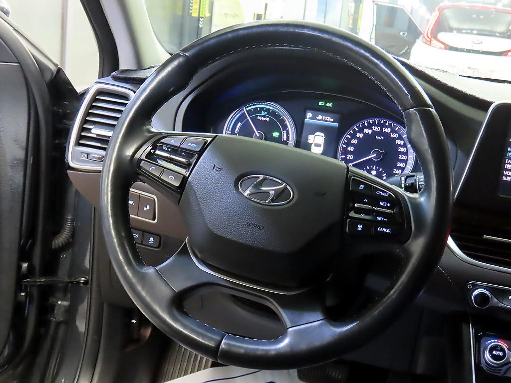 HYUNDAI Grandeur - Vista 8