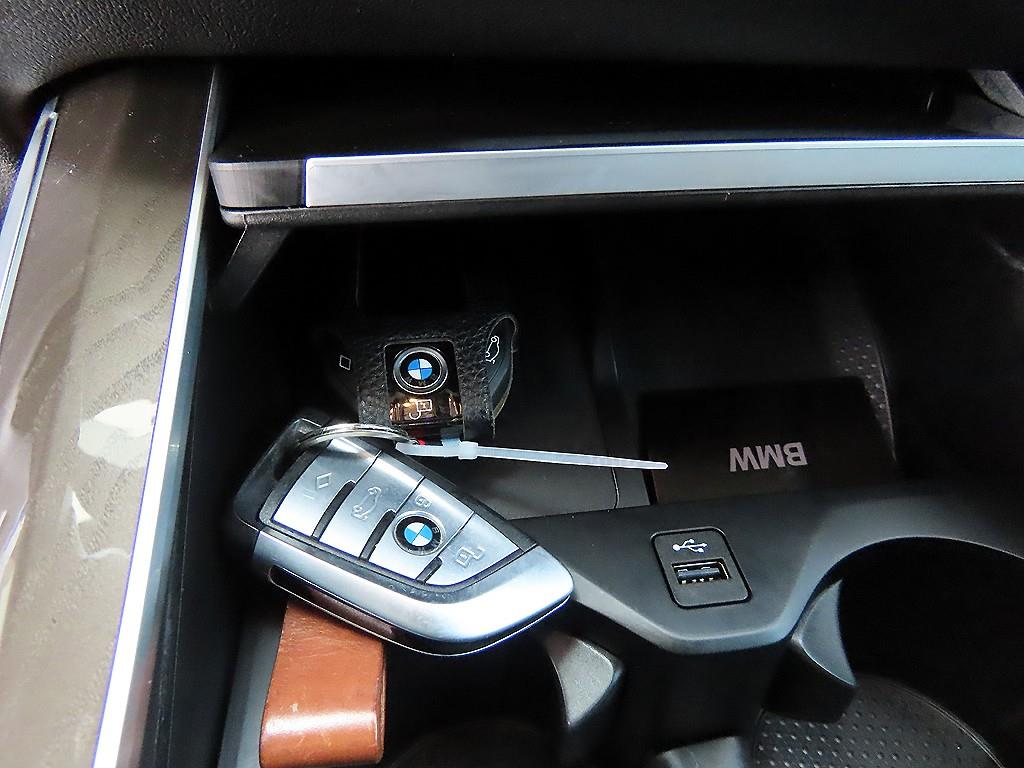 BMW X5 2022 Negro - Importación desde Corea - HF Imports Iquique - Foto 14