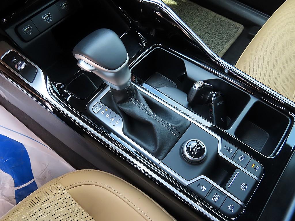 KIA Sorento - Vista 10