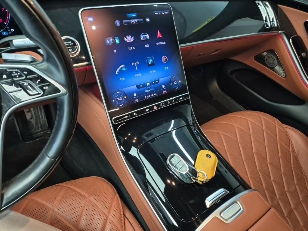 Mercedes Benz S Class - Vista 10