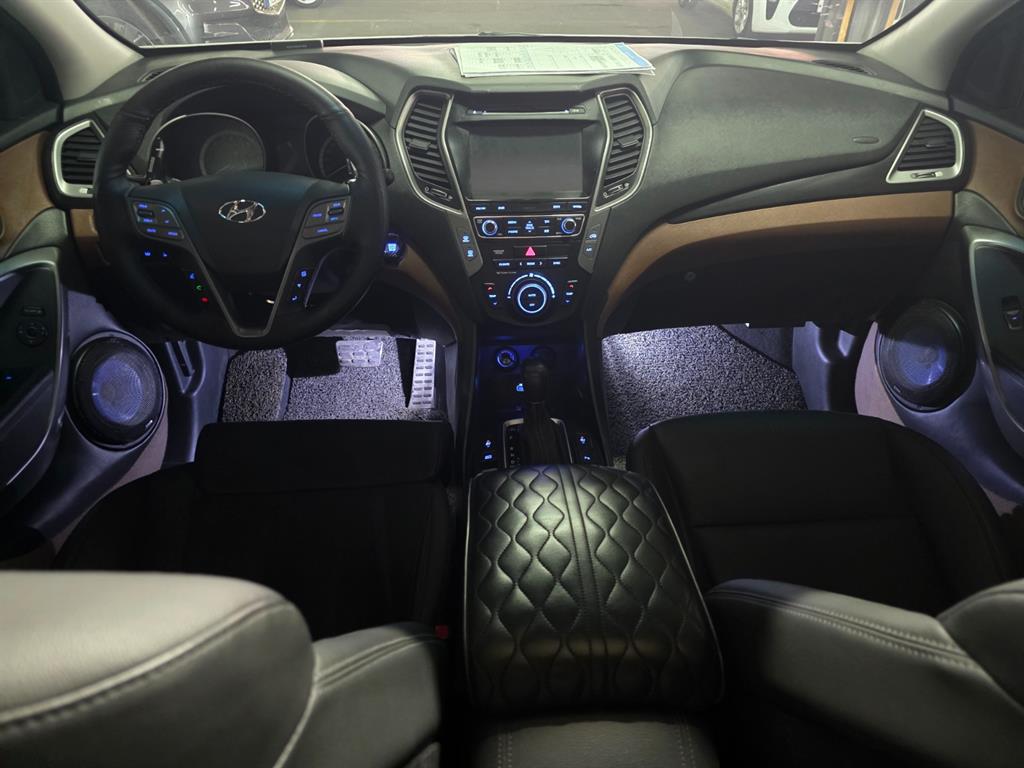 HYUNDAI Santa Fe 2018 Blanco - Importación desde Corea - HF Imports Iquique - Foto 14