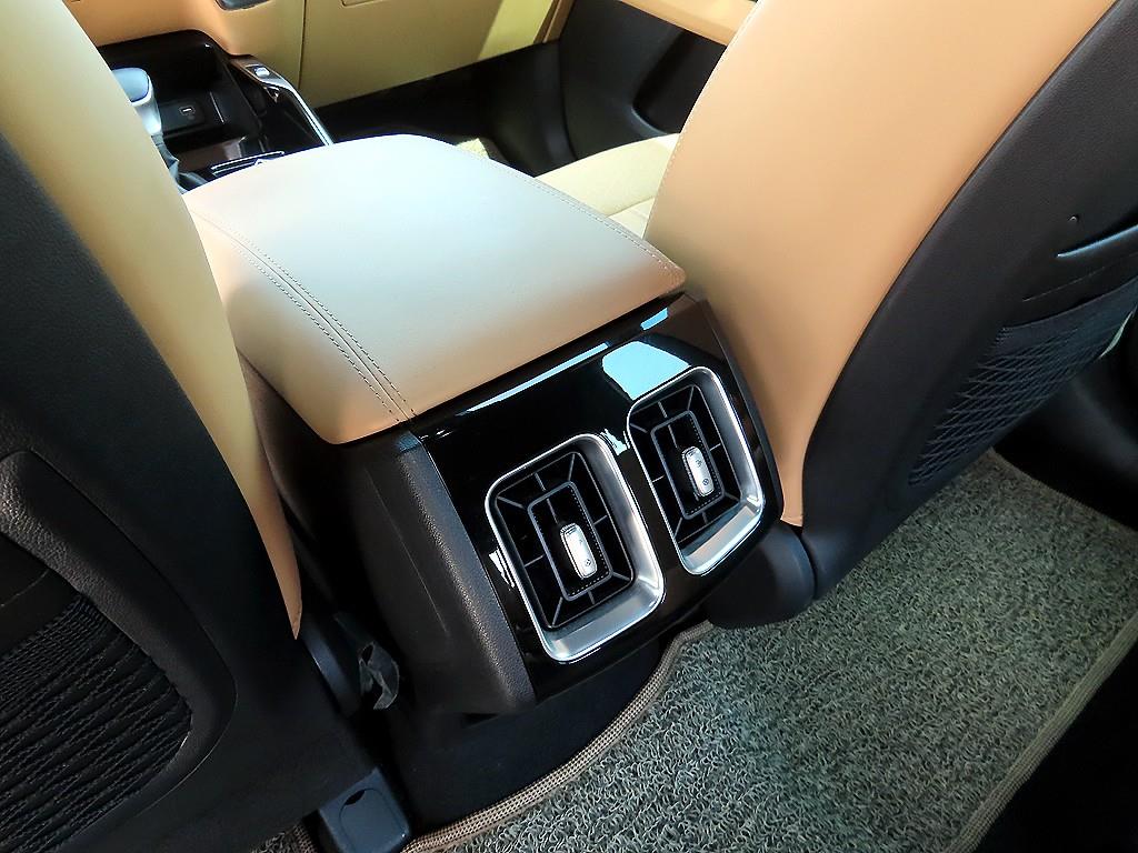 KIA Sorento 2022 Blanco - Importación desde Corea - HF Imports Iquique - Foto 17