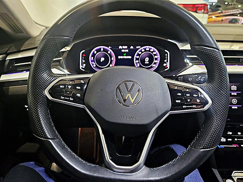Volkswagen Arteon - Vista 11