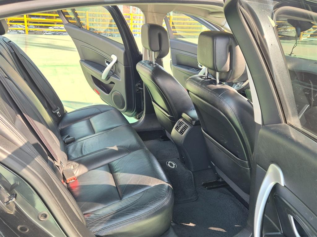 SAMSUNG SM5 - Vista 8