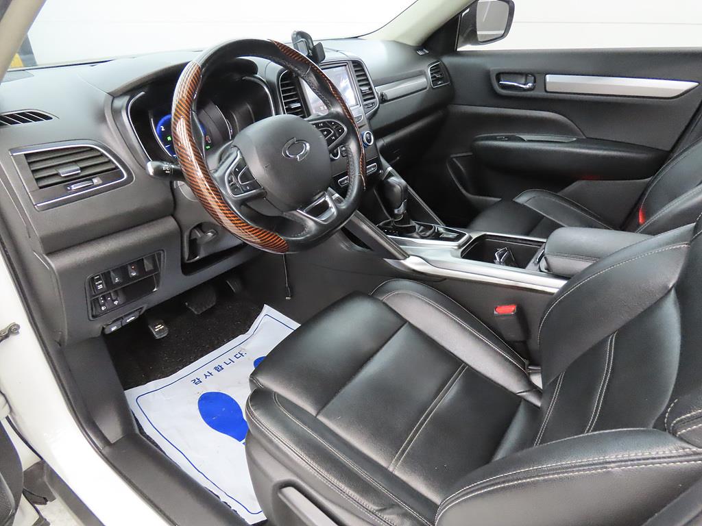 SAMSUNG QM6 - Vista 6