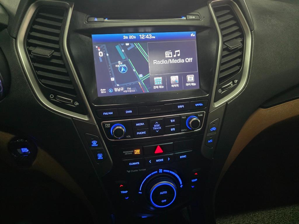 HYUNDAI Santa Fe - Vista 8