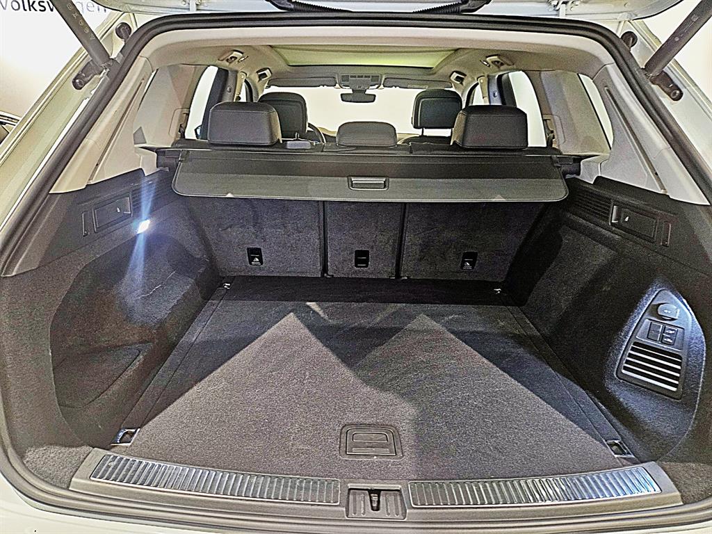 Volkswagen Touareg - Vista 7