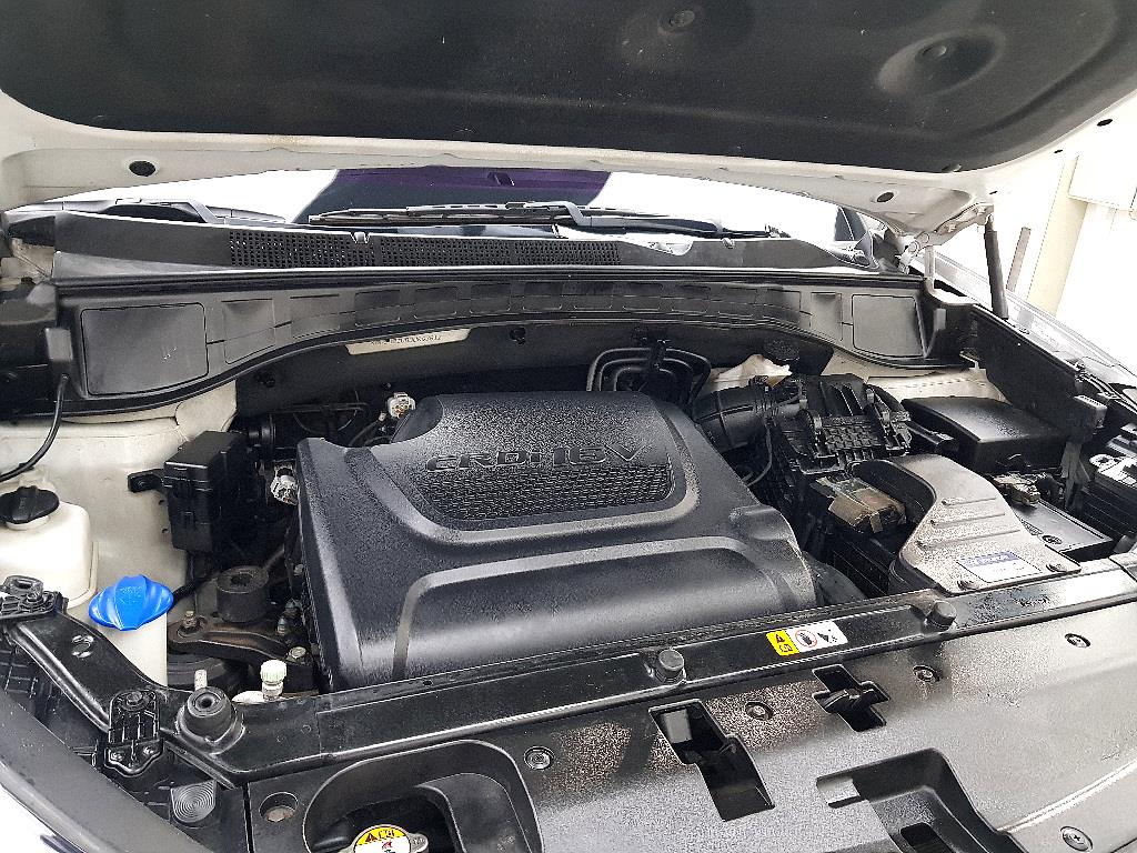 HYUNDAI Santa Fe - Vista 6