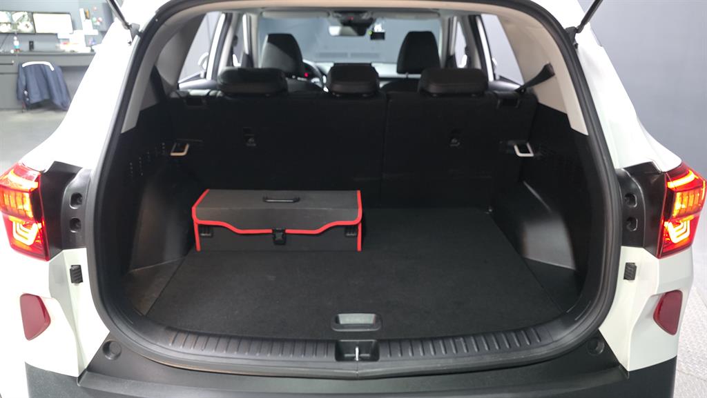 KIA Seltos - Vista 7