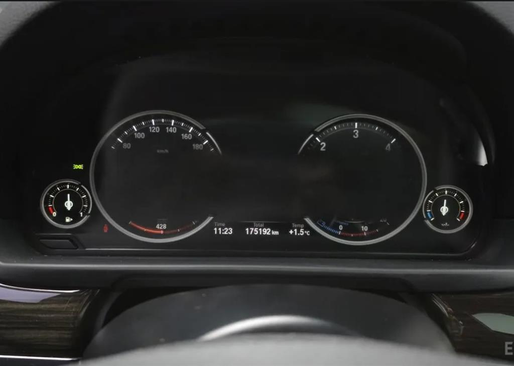 BMW 5 Series - Vista 8