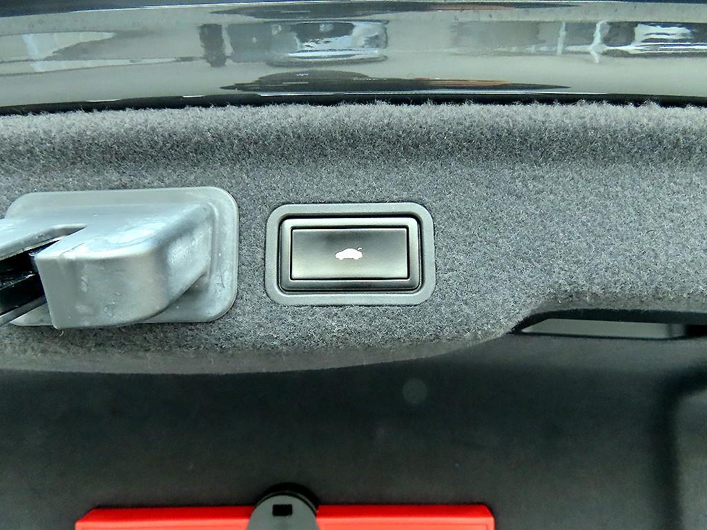 Audi A8 2012 Azul - Importación desde Corea - HF Imports Iquique - Foto 17