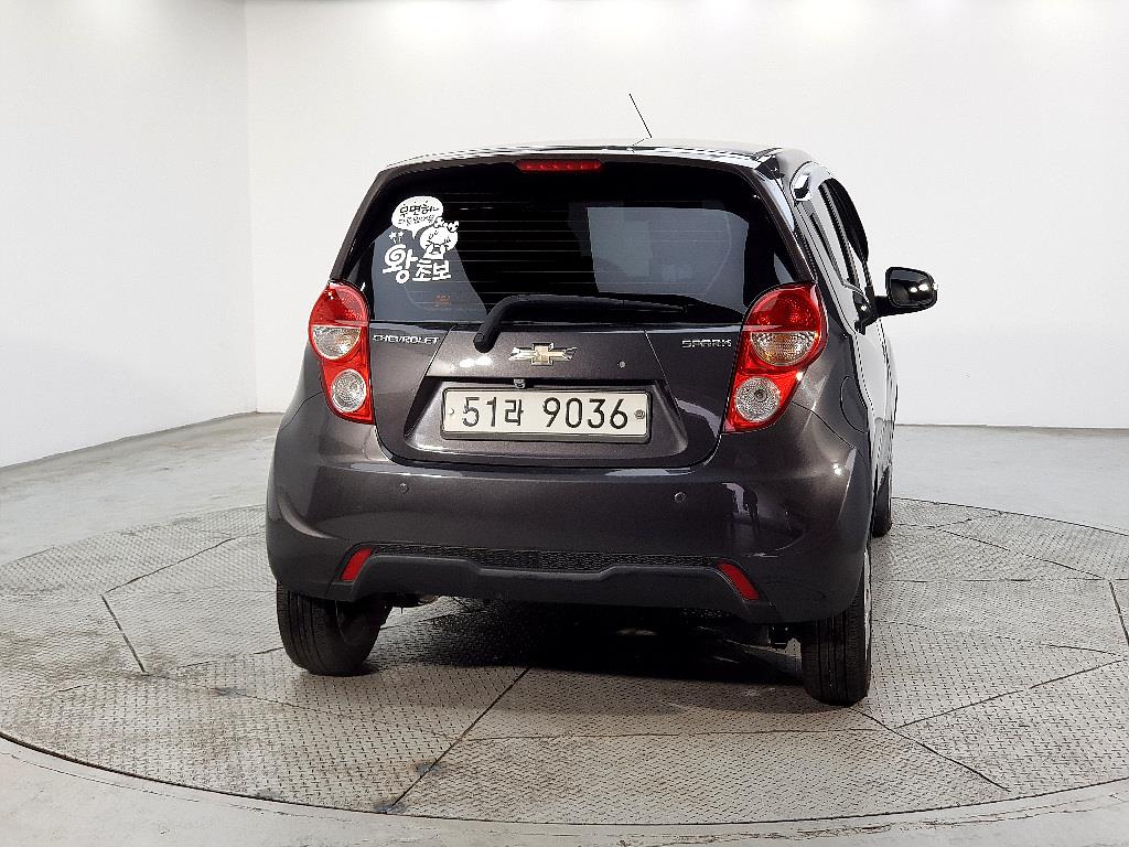 Chevrolet Spark - Vista 3