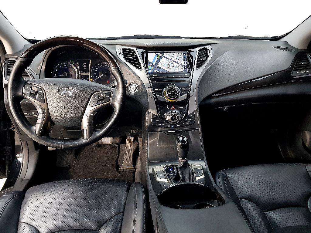 HYUNDAI Grandeur - Vista 5