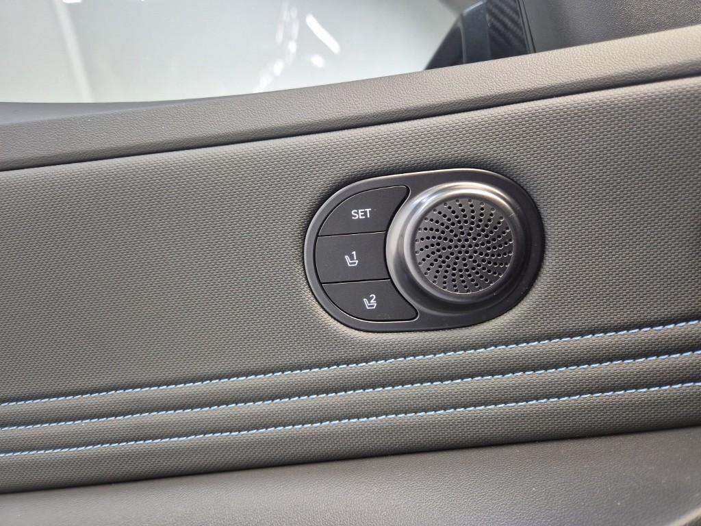 HYUNDAI Avante 2024 Negro - Importación desde Corea - HF Imports Iquique - Foto 18