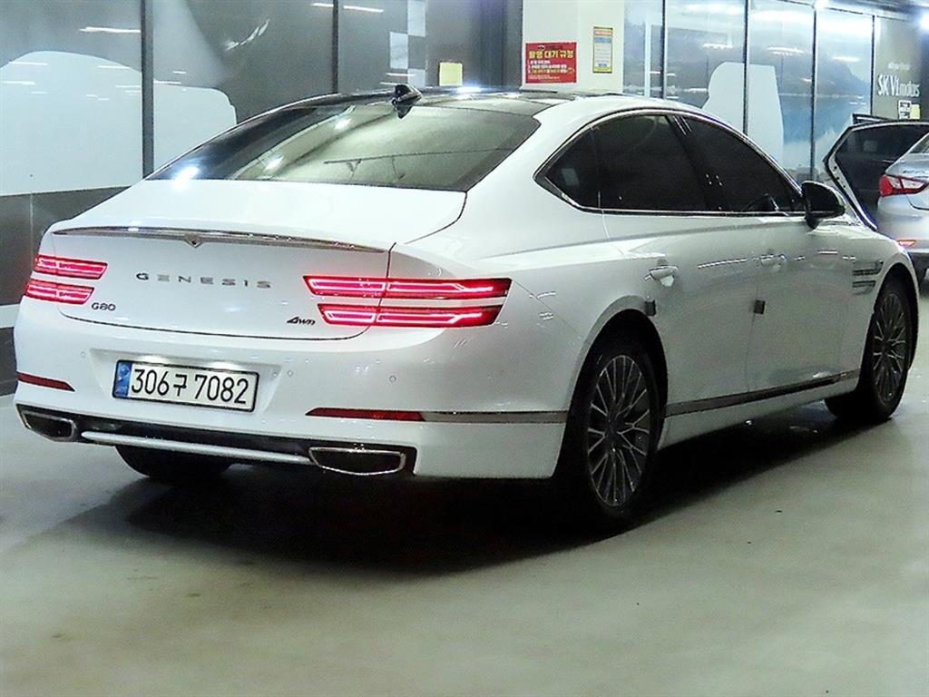 Genesis G80 - Vista 7