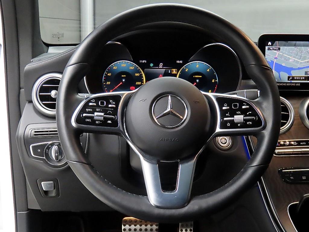 Mercedes Benz GLC Class - Vista 9