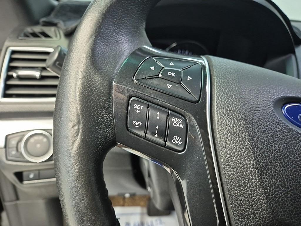 Ford Explorer - Vista 6