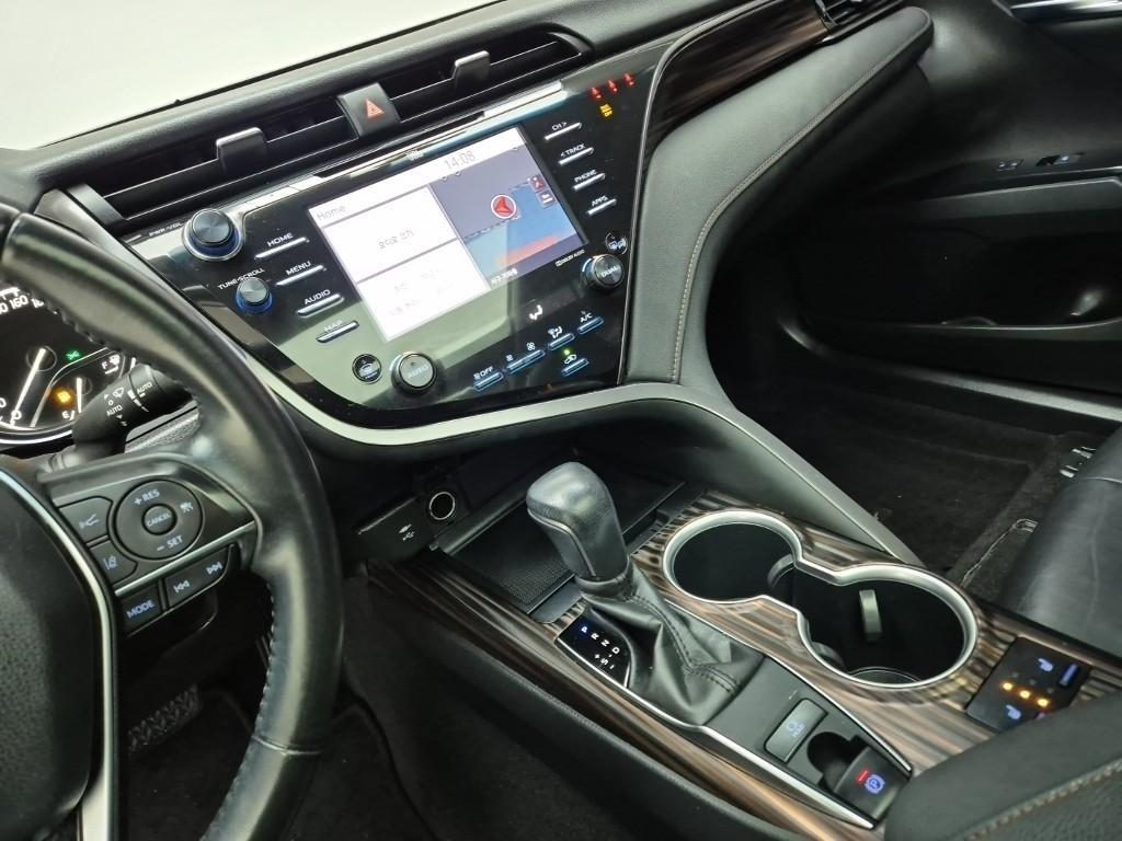 Toyota Camry - Vista 10
