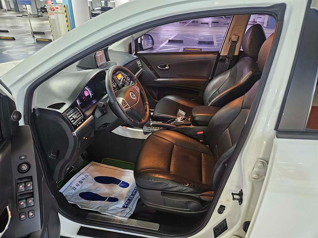 Ssangyong Korando - Vista 7